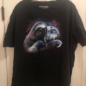 Mens Sloth in Space T-shirt- Size 2XL